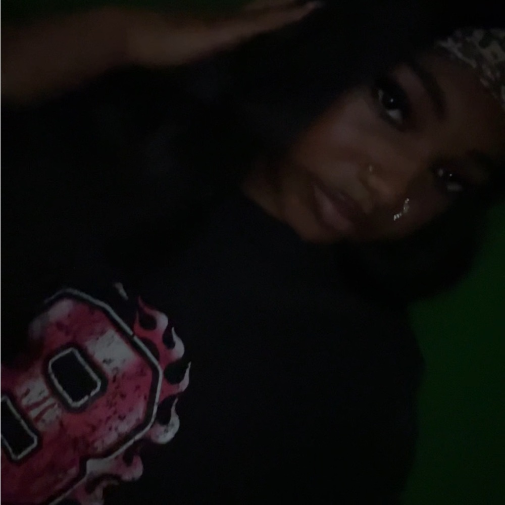 Meet your Posher, Destini